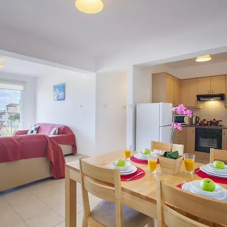 Διαμέρισμα Protaras Varvara Suite 9 Παραλίμνι